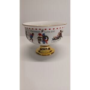Vintage Ceramic Charles Wysocki Pedastal Bowl‎ or Planter Christmas Love 2000